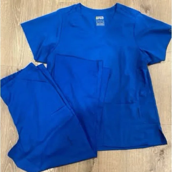 WonderWink Women's Scrub Tops - Pink, Blue, Green, Gray, Burgundy - Picture 3 of 6